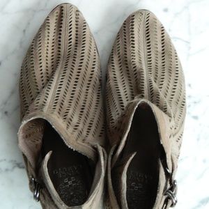 Vince Camuto Perforated Suede Ankle Boot Bootie 11